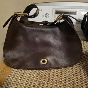Vintage Brown Coach Saddle Crescent Shoulder Bag Turn Lock 9338